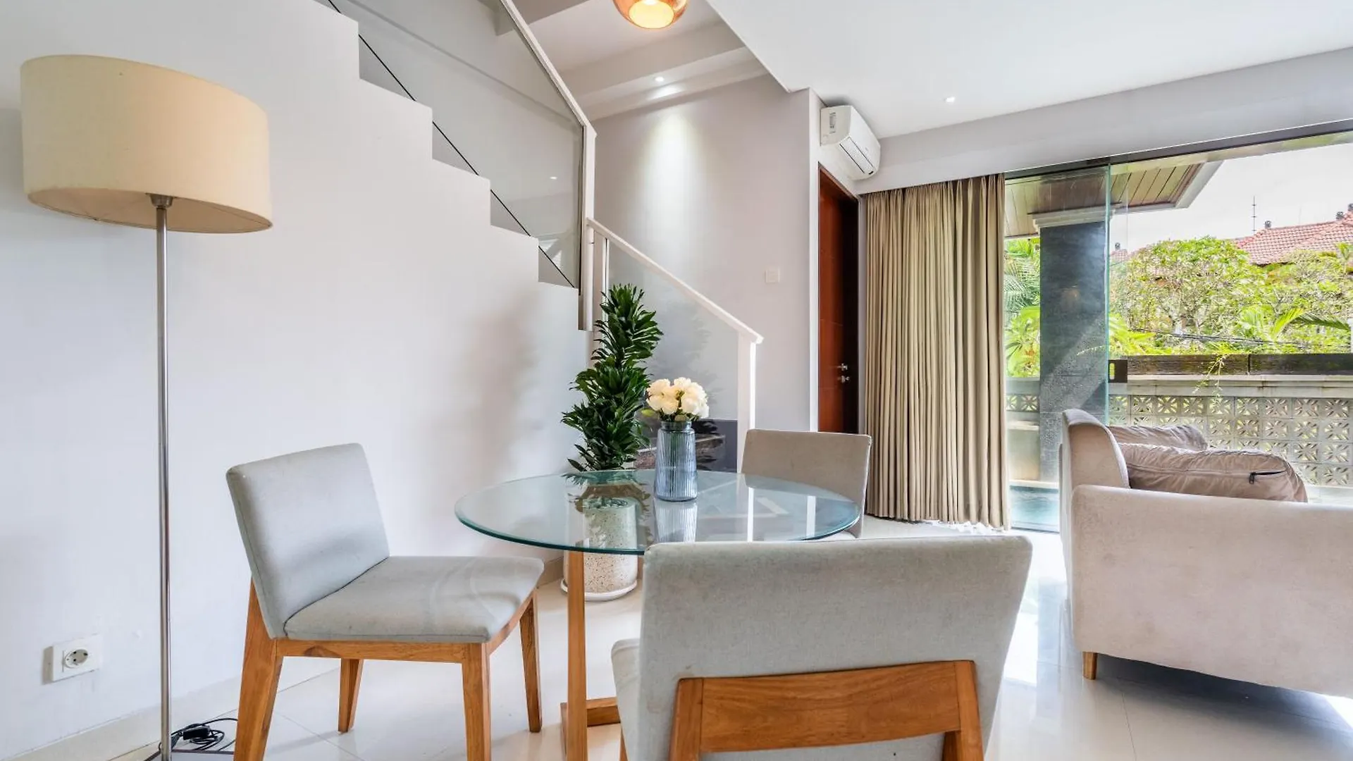 Lovely 3 Bedroom Villa In Kerobokan Kerobokan (Bali)